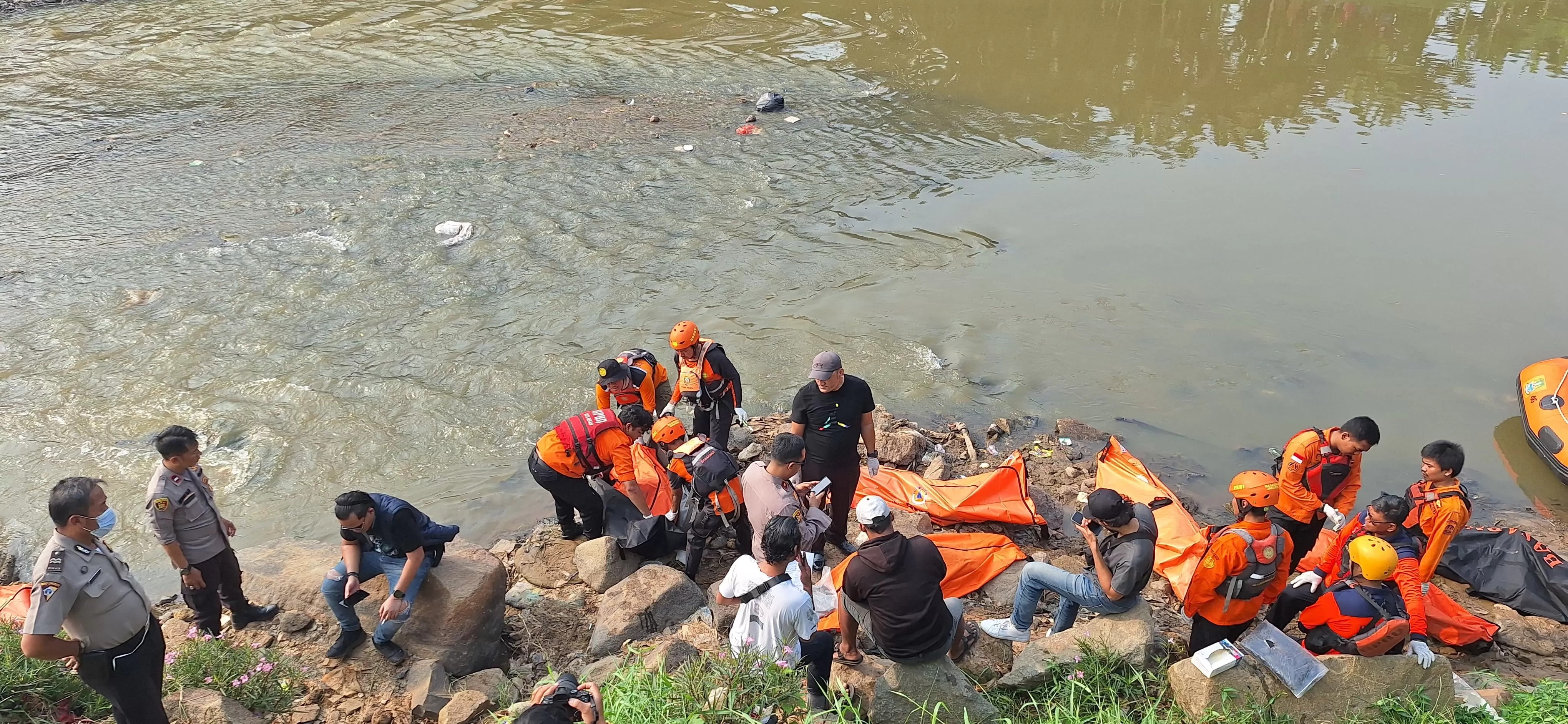 Bertambah, 17 Polisi Diperiksa Terkait Penemuan 7 Mayat di Kali Bekasi