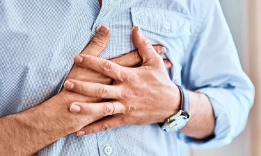 Dokter Jantung Sebut Terlalu Lama Duduk Lebih Berbahaya Dibanding Merokok dan Bisa Sebabkan Kematian