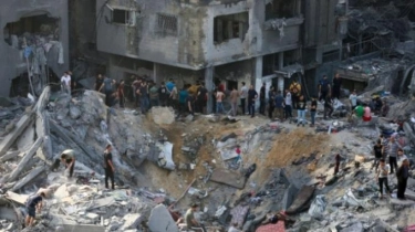 Israel Membantai Belasan Warga Palestina yang Mengungsi di Sekolah Jabalia