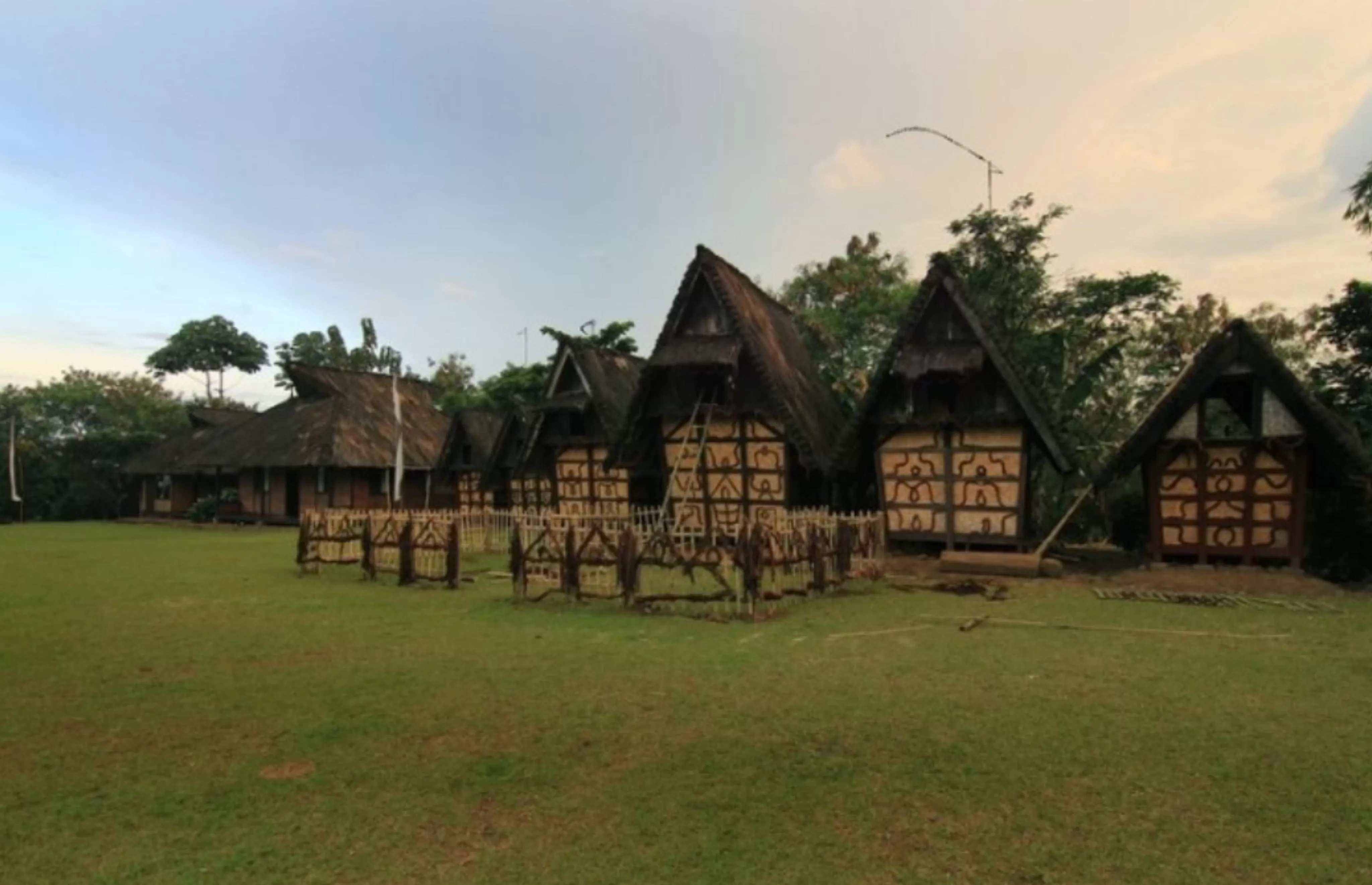 Mengenal Kampung Sindang Barang, Kampung Kebudayaan Sunda yang Bersejarah