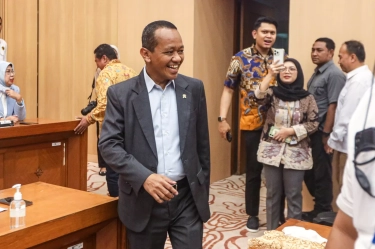 Menteri ESDM Bahlil Lahadalia jadi Sosok di Balik Pertemuan Arsjad Rasjid dan Ketum Kadin Hasil Munaslub Anindya Bakrie