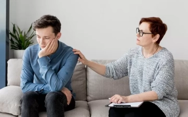 Mudah Tersinggung, 4 Zodiak Ini Dikenal Paling Sensitif, Ada Scorpio yang Memiliki Sifat Tertutup