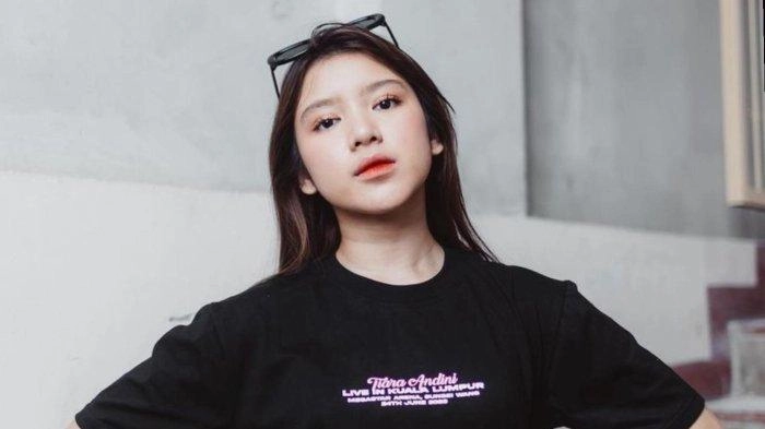 Tiara Andini Girang Jadi Bintang Tamu di Konser Secret Number 