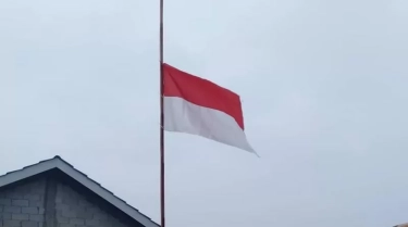 Momentum Pengibaran Bendera Setengah Tiang Setiap 30 September, Begini Ternyata Maksud Serta Aturan Lengkapnya!