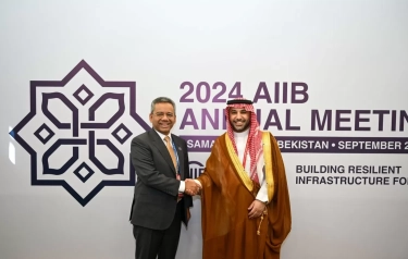 Wamenkeu Suahasil Bertemu Wamenkeu Arab Saudi, Bahas Peran Startegis RI di IsDB hingga Transisi Pemerintahan Jokowi ke Prabowo