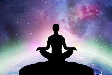 10 Ciri-ciri Orang yang Memiliki Pagar Gaib Kalacakra Bawaan dari Lahir Menurut Pandangan Spiritual, Apa Saja?