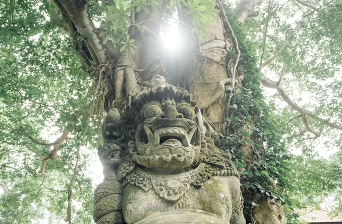 Deretan Hewan Mitologi Asal Indonesia, Salah Satunya Ada Mitologi Naga dari Masa Modern di Jawa
