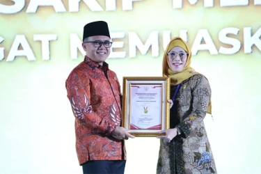 Gunakan Teknologi AI, Surabaya Jadi Kota Pertama Indonesia Raih SAKIP 'AA'