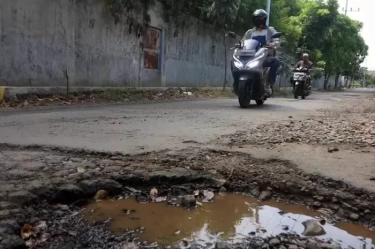 Musim Hujan Muncul Jalan Rusak, Ini Komponen Sepeda Motor yang Bakal Bermasalah Kalau Sering Ngehajar Lubang