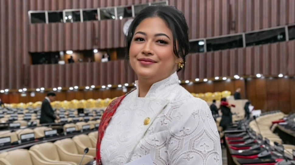 Punya Harta Rp38 M di Umur 25 Tahun, Harga Tas Pinka Haprani Anak Puan usai Pelantikan DPR Tuai Sorotan