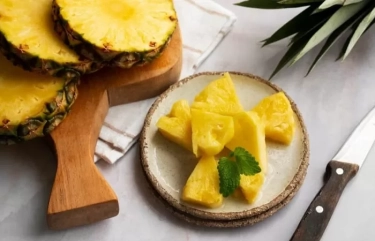 Apa Boleh Ibu Hamil Makan Nanas, Benarkah Bisa Sebabkan Keguguran? Berikut Penjelasannya