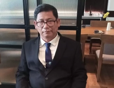 Heboh Gelar Doctor Honoris Causa Raffi Ahmad dari Kampus Abal-abal, CEO UIPM Buka Suara, Akui Kecewa dengan Netizen yang Mengacak-acak Wikipedia-nya