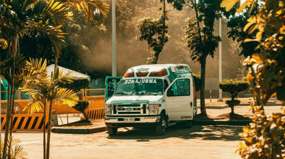 Sebanyak 40 Ambulans Hancur Total Akibat Serangan Israel di Lebanon