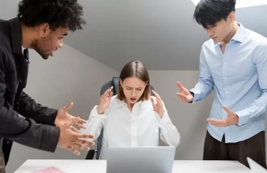 Merasa Tak Dihormati Orang Lain? Perhatikan 10 Tanda Berikut dalam Interaksi Anda