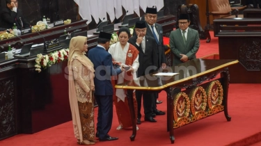 Dari Rp500 Jadi Miliaran, Tunjangan DPR Naik Terus saat Rakyat Dilanda Kemiskinan