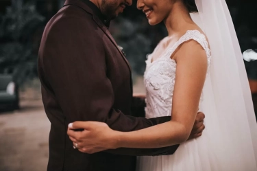 5 Hal yang Sebetulnya Ingin Diketahui Perempuan Sebelum Menikah
