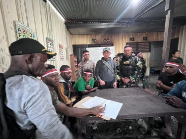 Bersama Para Tokoh, Masyarakat Puncak Jaya Deklarasi Setia NKRI