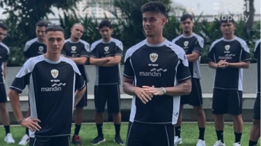 Cina Gembosi Timnas Indonesia: Benarkah Mees Hilgers-Eliano Reijnders Gak Bisa Dimainkan?