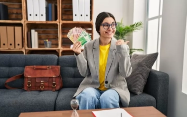 5 Shio Beruntung yang Selalu Diberi Rezeki Besar hingga Kaya Raya di Masa Tua Menurut Astrologi Tiongkok