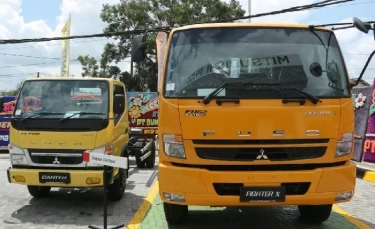 Mitsubishi Fuso Hadirkan Shocktober, Dukung Pertumbuhan Bisnis Konsumen di Indonesia