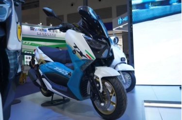 Teyin TX150, Sepeda Motor Buatan Tiongkok Plek-Ketiplek Tiru Desain Yamaha XMax