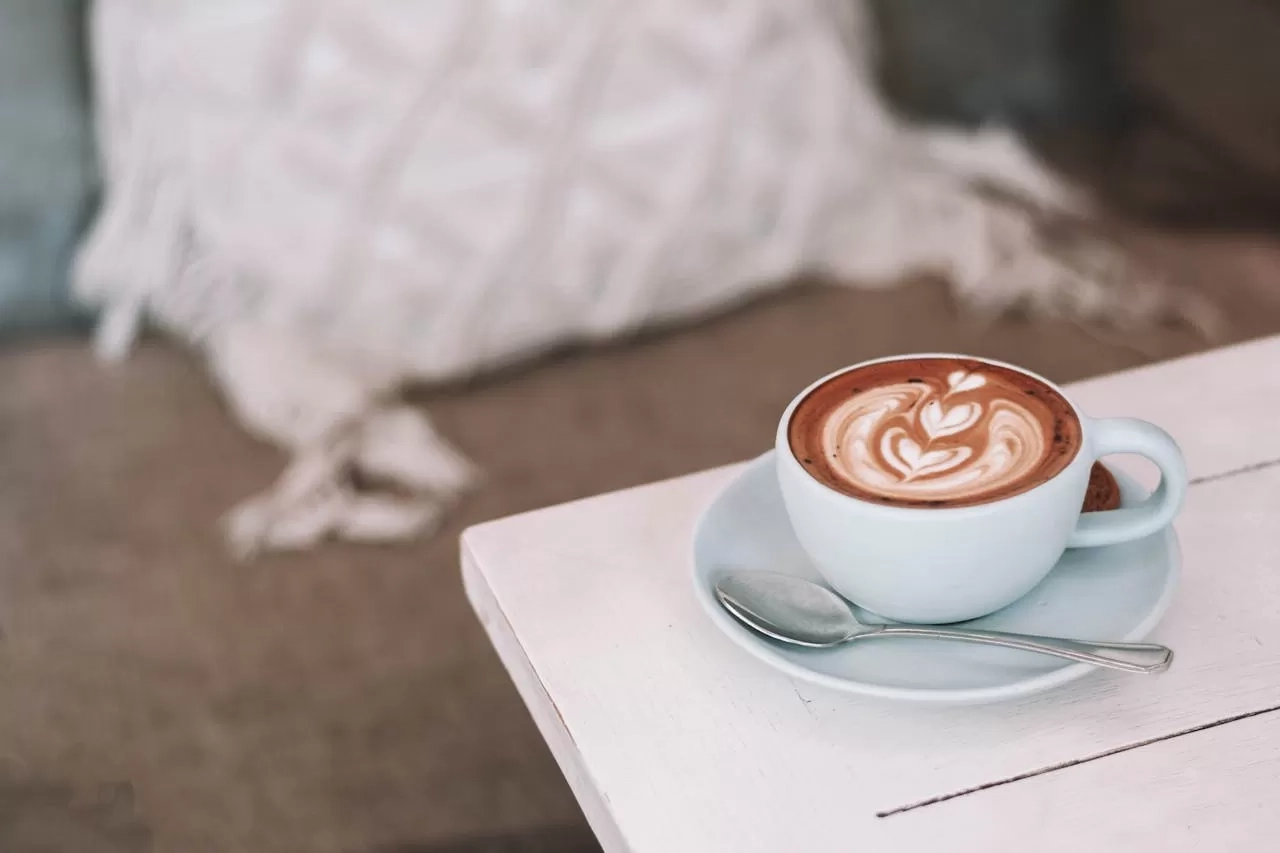 Apa yang Akan Dipesan Setiap Zodiak Ketika Nongkrong di Kafe? Cek Pilihanmu!