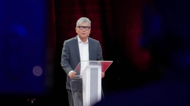 Direktur Utama BRI Sunarso Dinobatkan Sebagai Best CEO, BRI Raih 3 Penghargaan Bergengsi dalam TOP BUMN Awards 2024