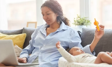 Perempuan yang Bisa Menjalankan Karier Sambil Tetap Mengasuh Anak, Biasanya Memiliki 8 Keistimewaan Ini Menurut Psikologi
