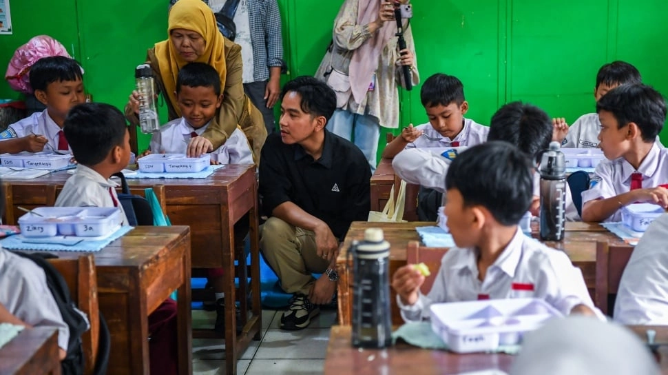 Anggaran Jumbo Makan Bergizi Gratis Prabowo-Gibran, Sehari Habiskan Rp800 Miliar