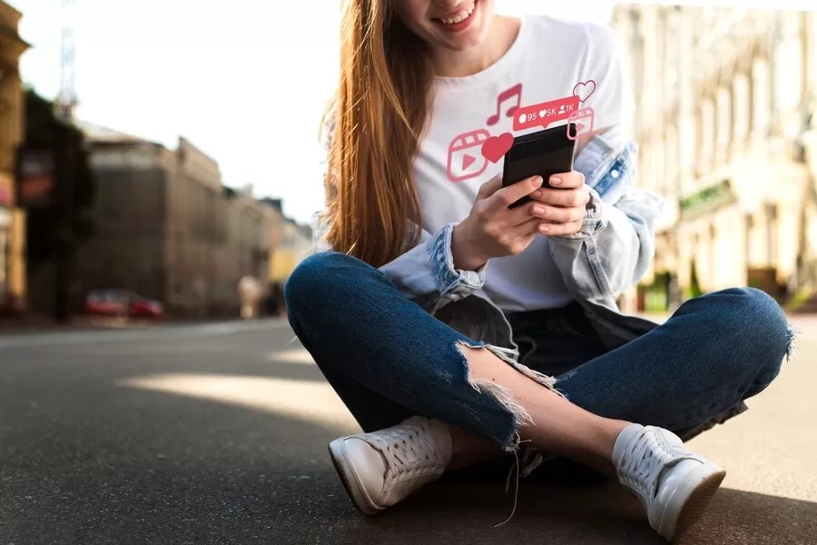 Benarkah Gen Z yang Punya Second Account Instagram Mengalami Gejala Depresi? Berikut Penjelasannya