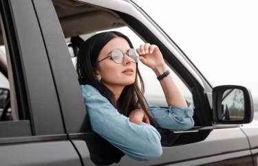 Menurut Psikolog, Orang yang Sering Duduk Lama di Mobil Setelah Tiba di Tujuan Punya 9 Kepribadian
