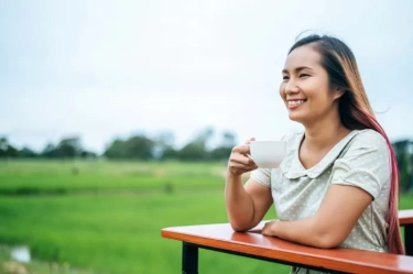 Orang yang Jadi Lebih Bijak dari Pengalaman Hidup Seiring Bertambahnya Usia Kerap Tunjukkan 7 Perilaku Ini Menurut Psikologi