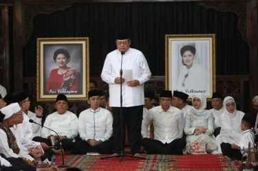 Viral Kisah Ahmad Luthfi Bareng SBY Temani Istri Sampai Ajal Menjemput, Apa Rahasia Langgeng dalam Hubungan?