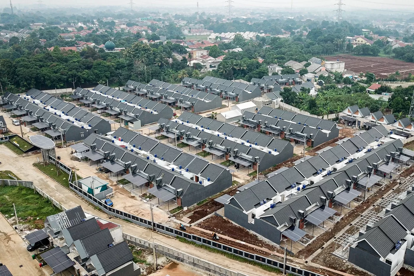 Bakal Bangun 2 Juta Rumah di Desa Tiap Tahun, Prabowo Komit Libatkan Kontraktor Kecil hingga BumDes