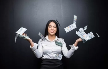 Naik Derajat! 5 Shio yang Diprediksi Akan Meraih Kemakmuran Tak Terkira dan Diberi Kelancaran Finansial Pertengahan Oktober 2024
