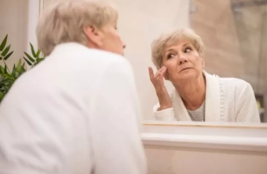 Jerawat Masih Muncul di Usia 40-an? Lakukan 6 Cara untuk Mengatasinya dengan Mudah