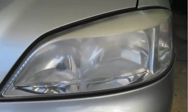 Lampu Mobil Zaman Sekarang Gampang Kusam, Simak Tips Melakukan Perawatannya