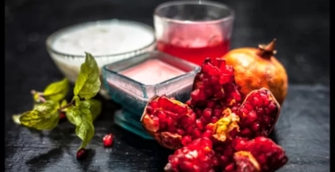 Perlu Kamu Tahu, Ini 6 Manfaat Luar Biasa Buah Delima untuk Kulit