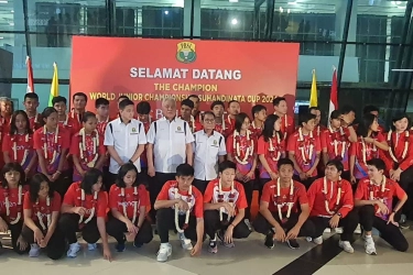 Tim Bulutangkis Indonesia Juara Piala Suhandinata Disambut Meriah di Tanah Air