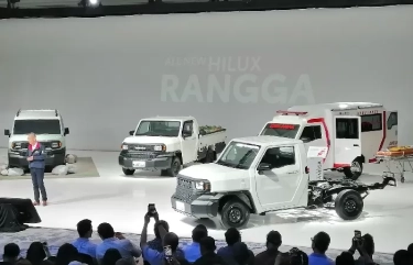 Toyota Hilux Rangga Resmi Meluncur Harga Menggiurkan Para Pengusaha