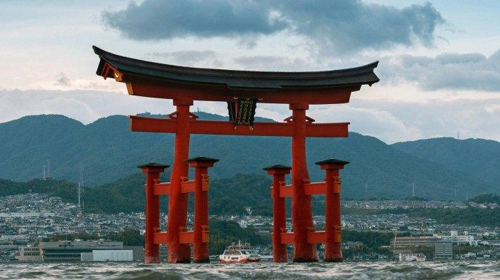 8 Situs Warisan Dunia UNESCO di Jepang: Kuil, Gunung, dan Desa Bersejarah