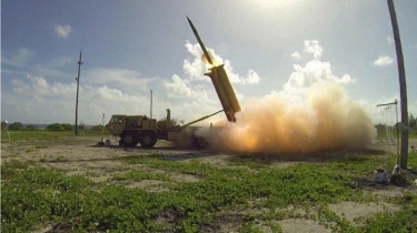 Gedung Putih Kirim 100 Tentara dan Sistem Pertahanan Rudal ke Israel