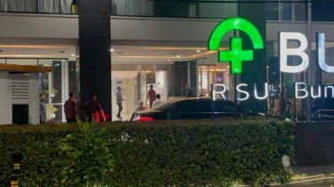 Akhirnya Jokowi dan Iriana Bisa Lihat Cucu Keenamnya yang Baru Dilahirkan