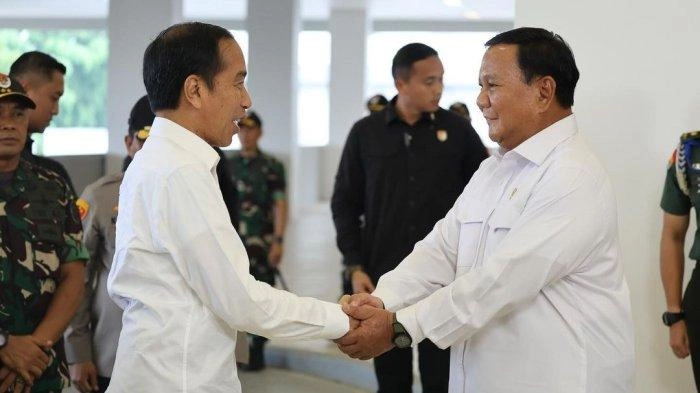 Pengamat: Banyak yang Ingin Adu Domba Jokowi dan Prabowo, Tapi Gagal