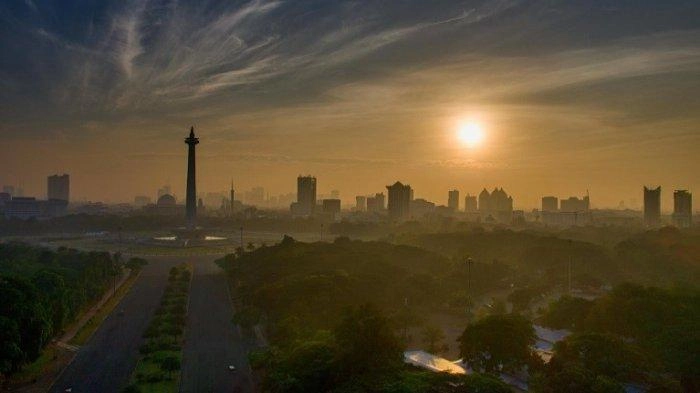 Refleksi 10 Tahun Kinerja Ekonomi dan Langkah Pemerintah Lanjutkan Optimisme Penerimaan Tahun 2025