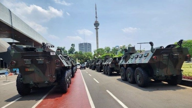 H-3 Pelantikan Prabowo-Gibran, Kendaraan Taktis Mulai Disiagakan di Kompleks Parlemen Senayan