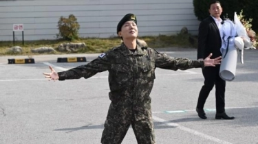 J-Hope Resmi Rampungkan Wajib Militernya Hari Ini, Jin BTS Ikut Jemput Langsung