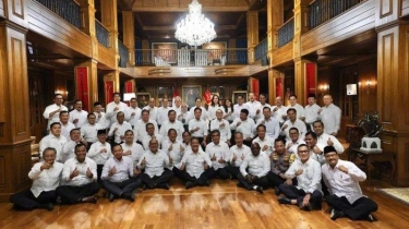 Momen Para Calon Menteri Foto Bareng Prabowo dan Gibran Usai Pembekalan di Hambalang
