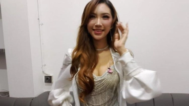 Icha Yang Kian Nikmati Menyanyi Lagu-lagu Mandarin