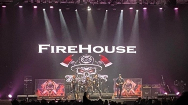 Konser di Jakarta, FireHouse Dedikasikan Lagu Home Is Where the Heart Is untuk Mendiang CJ Snare 